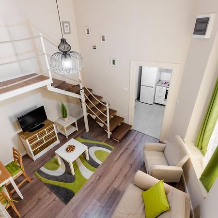 Downtown Greenie Home Budapest Bagian luar foto