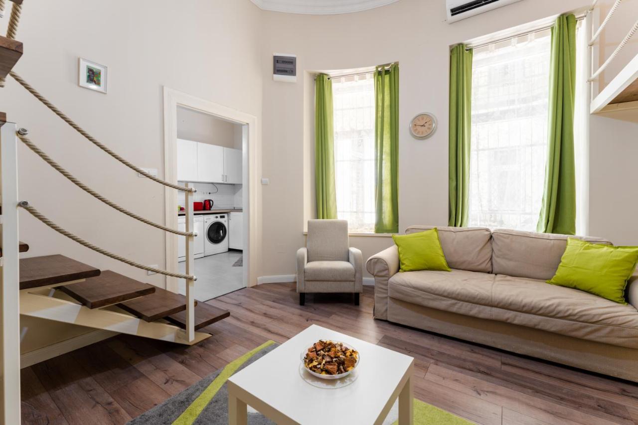 Downtown Greenie Home Budapest Bagian luar foto